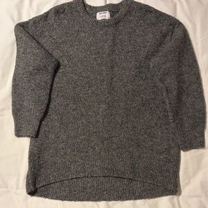 Old Navy Women's Charcoal Crew Neck Sweater